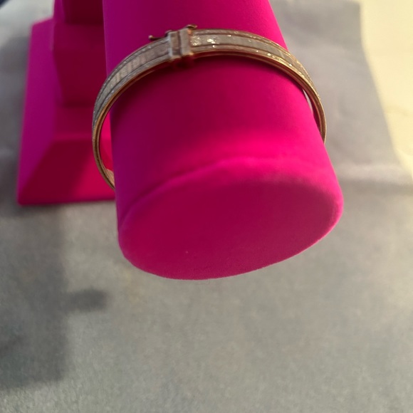 Milor Sterling silver with rose gold plated and CZ sparkly bangle - Picture 3 of 10